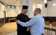 النائب جلعاد كريف من الديمقراطيين يلتقي بالأب...