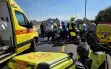 إصابة حرجة لراكب دراجة نارية في حادث طرق على شارع...