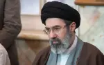 المرشد الأعلى الإيراني يلتقي كبار قادة القوات المسلحة ويصدر توجيهات استراتيجية