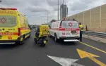 إصابة حرجة لشاب عشريني بحادث دراجة نارية قرب...