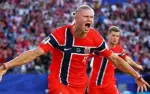 أهداف هالاند في كأس العالم تسبب هزات أرضية في النرويج