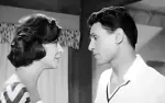 لماذا لا ينتهي الجدل حول زواج الراحلين عبد الحليم حافظ وسعاد حسني؟ 
