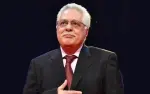 فنان مصري يعلن الاعتزال ويكشف تطورات حالته الصحية  