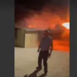 شاهدوا - مستوطنون يحرقون منزلاً جنوب الخليل