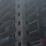 بسبب الأجور وظروف العمل: سائقو الرافعات البرجية ينظمون وقفة احتجاجية ويحذرون من رخص مزورة