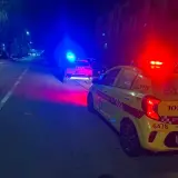 إطلاق نار في أور عكيفا يُسفر عن إصابة خطيرة لرجل خمسيني