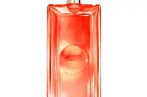 لانكوم تطلق عطر Idôle Peach'n Roses للنساء اللواتي يعشقن عطراً منعشاً، أنثوياً وآسراً