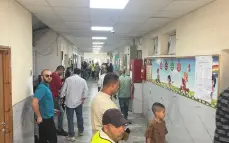 مباشر: من كفركنا المرشح بكر عواودة يدلي بصوتة مع وازكام 
