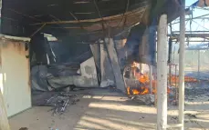 عنوان: العثور على جثة شخص داخل مبنى مشتعل في بيتح تكفا 