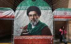 خامنئي: الانتهاكات الأمريكية تُظهر أن توقيع ترامب "بلا قيمة" 