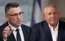 ساعر يهاجم آيزنكوت: لا يملك مؤهلات لرئاسة الحكومة وترشحه وصفة للفشل