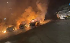 الناصرة: احتراق 5 سيارات فجر اليوم والشرطة تحقق