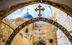 اسرائيل تجمد الحسابات البنكية لكنيسة الروم الأرثوذكس في القدس