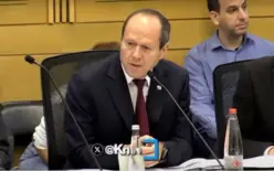 30 رحلة خارجية بتكلفة تجاوزت 5 ملايين شيكل.. وزير الاقتصاد الإسرائيلي نير بركات يتصدر...