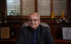 رئيس كتلة القائمة المشتركة د. أحمد الطيبي ينشر خطابًا سياسيًا مساء اليوم حول...