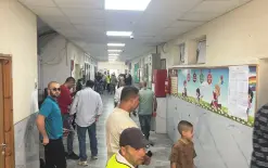 مباشر: من كفركنا المرشح بكر عواودة يدلي بصوتة مع وازكام 