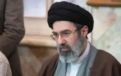 مجتبى خامنئي: 