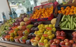 انخفاض أسعار الخضراوات والفواكه: البطيخ والخيار والبندورة ب 2.9 شيكل للكيلو