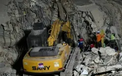 920 قتيلا وأكثر من 50 ألف مفقود في زلزال فنزويلا