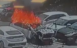 مشاهد مرعبة من قلنسوة وحولون - 5 قتلى عرب اثنان منهم في إنفجار سيارات مفخخة في غضون ساعات