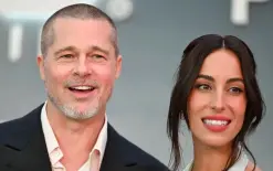 بعد عامين من السرية.. براد بيت وإينيس دي رامون يعلنان علاقتهما رسميا 