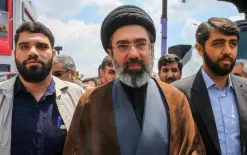 مجتبى خامنئي: الثأر لوالدي مطلب أمة و 