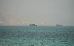 الجيش الأمريكي: قواتنا جاهزة لضمان حرية الملاحة بمضيق هرمز