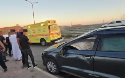 إصابة شاب (21 عامًا) بجروح متوسطة إثر انقلاب مركبة قرب تل السبع
