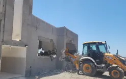 طمرة: هدم ذاتي لمنزل رائف حجازي بعد رفض الاستئناف
