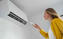 25 مئوية لا تناسب الجميع.. إليك أفضل إعداد للمكيف أثناء موجات الحر 