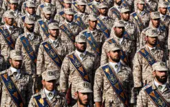 إصابة مقر قيادة لبحرية الحرس الثوري الإيراني بضربات أميركية