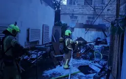 حيفا: إنقاذ أربعة أشخاص إثر حريق كبير امتد إلى مبنيين سكنيين