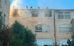 بيت حنينا القدس: اللعب بالنار يؤدي الى حريق شقة سكنية
