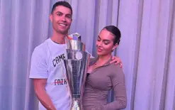 يخاف على نصف ثروته.. ردود فعل هائلة بعد تأجيل زفاف كريستيانو رونالدو وجورجينا 