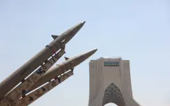 إيران تهدد بمهاجمة دول الخليج إذا تعرضت لهجمات أمريكية جديدة