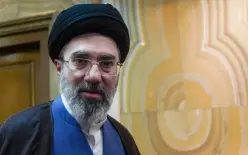 تصعيد خطير بين طهران والدوحة: إيران تتهم قطر باحتجاز طياريها في 