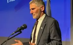 يائير غولان: نتنياهو قد يفتعل أزمة أمنية لتجنب خسارة الانتخابات