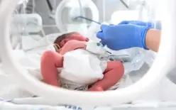 مستشفى هداسا: يقظة الطواقم الطبية تنقذ رضيعين من الموت بعد ولادتهما في المنزل