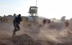 السفير الأمريكي لدى إسرائيل ينفي وجود خطة رسمية لتهجير الفلسطينيين قسراً من قطاع...
