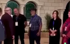 السفير الأمريكي يزور قرية ترمسعيا ويدين عنف المستوطنين: 