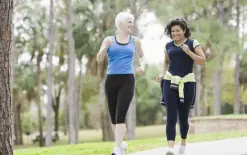30 دقيقة من المشي السريع يوميًَا قد تخفض خطر الوفاة المبكرة 