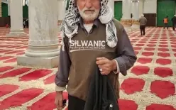 إبعاد المقدسي أمين العباسي الملقب بـ«حمامة الأقصى» عن المسجد الأقصى لمدة 6 أشهر