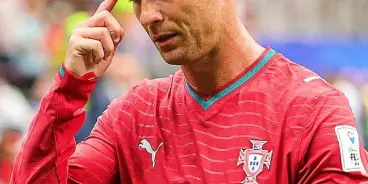 عاجل: الاتحاد البرتغالي يقرر إيقاف كريستيانو رونالدو مؤقتاً ورونالدو يطالب بتشديد...