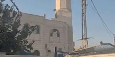 الشرطة تحرّر مخالفة بحق مسجد في تل السبع بسبب ارتفاع صوت الأذان
