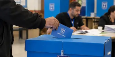ت | بعد فرز 77.6% من الأصوات.. إليكم آخر النتائج وتوزيع المقاعد بين الأحزاب