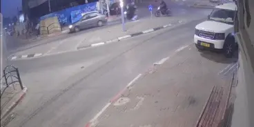 فيديو صادم يوثق الجريمة المزدوجة في قلنسوة: ثلاثة مسلحين يطلقون النار على الزوجين خالد...