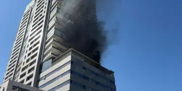 السيطرة على حريق في مبنى تجاري من 10 طوابق في أشدود دون إصابات