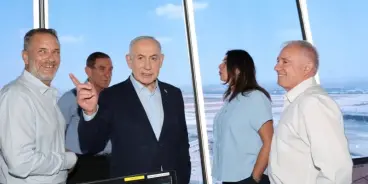 بعد إقالته.. رئيس لجنة موظفي سلطة المطارات يهاجم نتنياهو: كنت مخلصًا له لكنه خذلني