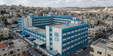 نتنياهو يوافق على إخلاء مجمع للأونروا في كفر عقب بالقدس الشرقية