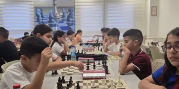 بمشاركة نحو 70 لاعباً ولاعبة: أكاديمية الشطرنج بالمركز الجماهيري أم الفحم تنظم بطولة...